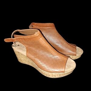 Women's Tan Wedge Sandals